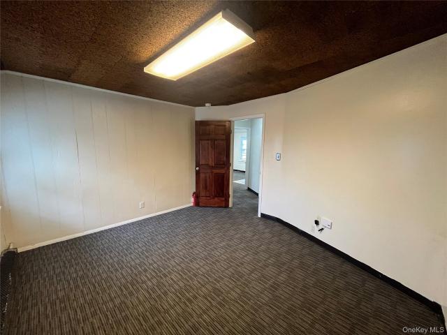 Property for rent in Glenwood, New York