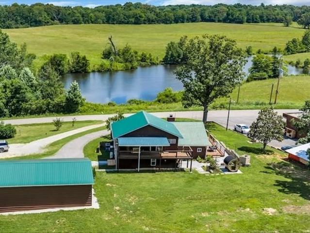 House for sale in Burns, Middle Tennessee