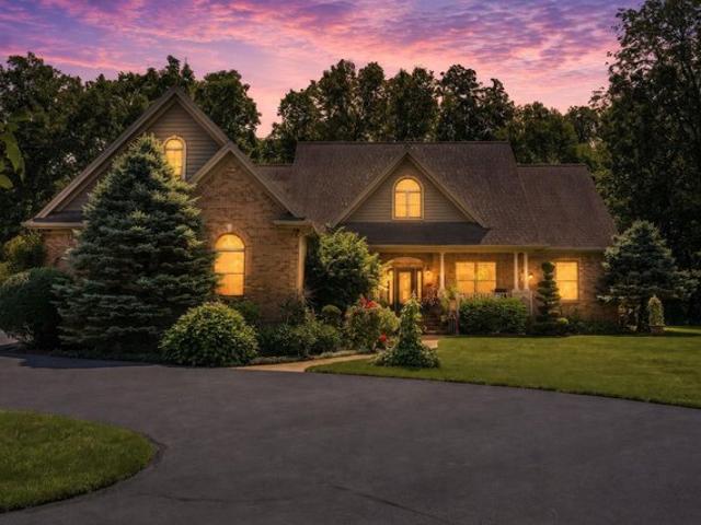 House for sale in Battle Ground, Tippecanoe County