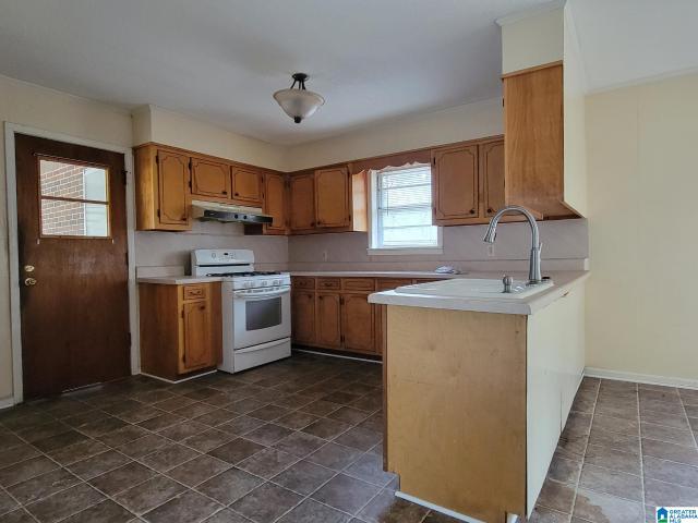 House for sale in Maplesville, Alabama