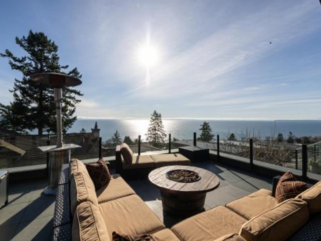 House for sale in White Rock, British Columbia