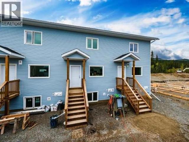 Townhouse for sale in Whitehorse, Marsh Lake