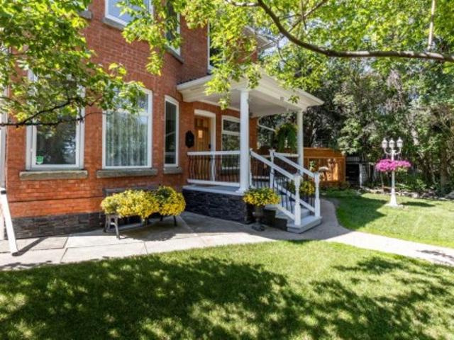 House for sale in Medicine Hat