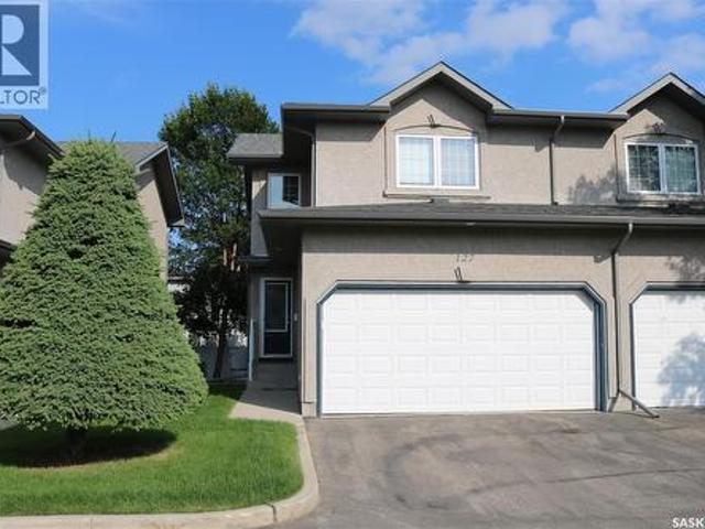 Townhouse for sale in Saskatoon, Saskatchewan