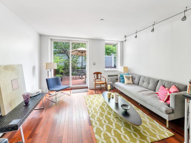 Condo for sale in Arverne, New York