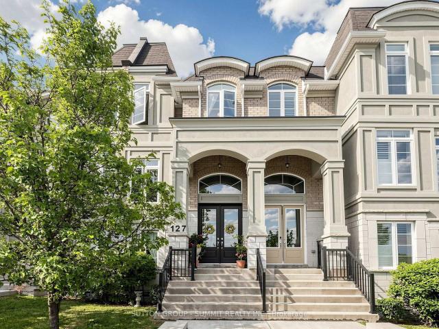 Townhouse for sale in Woburn, Ontario