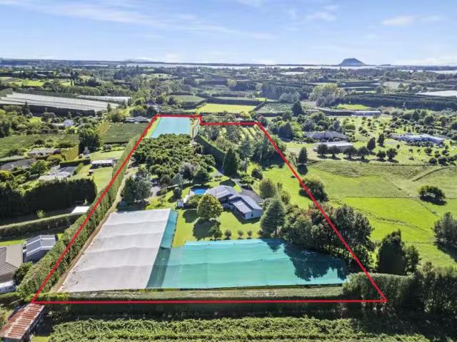 House for sale in Te Puna, Bay Of Plenty