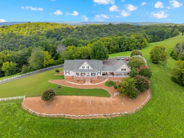 House for sale in Fayetteville, Middle Tennessee