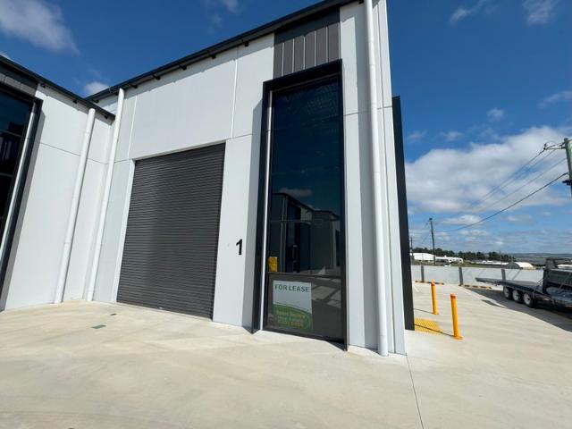 Warehouse for rent in Bathurst, New South Wales