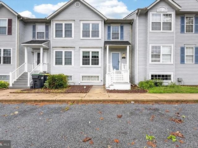 Townhouse for sale in Delaware