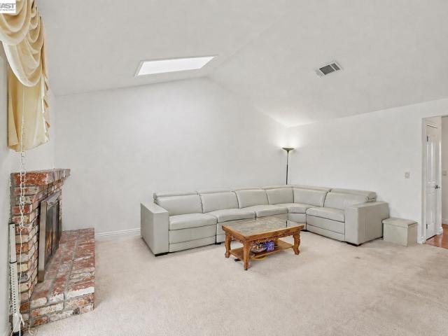 House for sale in Hercules, California