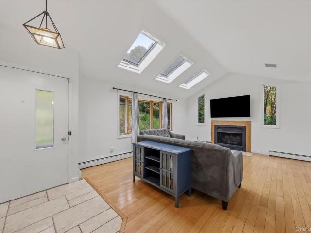 House for sale in Crompond, Town of Cortlandt