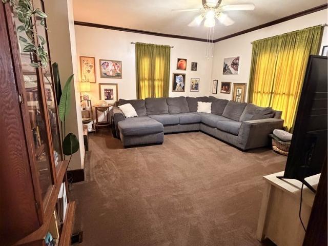 House for sale in Uhrichsville, Ohio