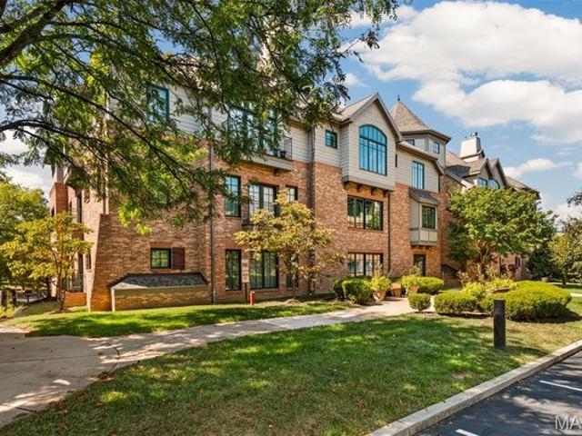 Condo for sale in Kirkwood, Saint Louis County
