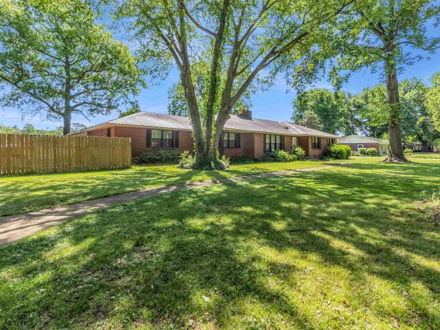 House for sale in Ark