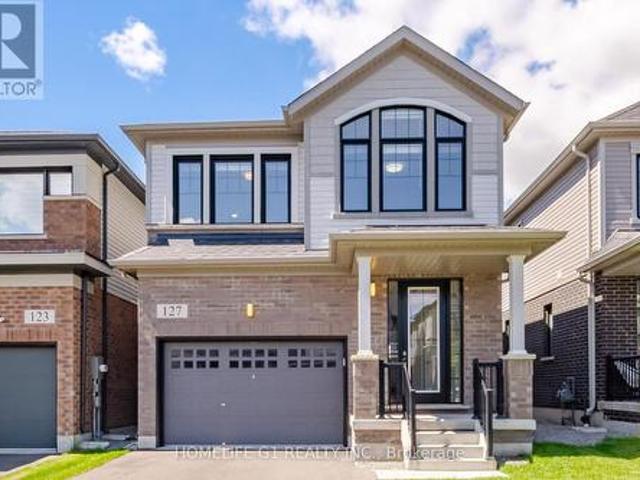House for sale in Ancaster, Ontario