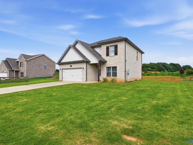 House for sale in New Market, Alabama