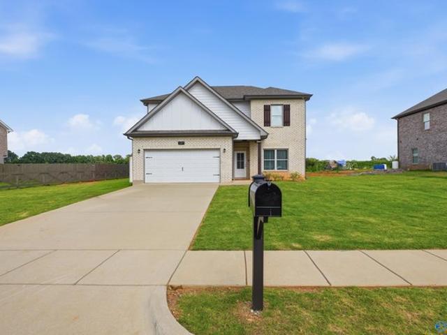 House for sale in New Market, Alabama