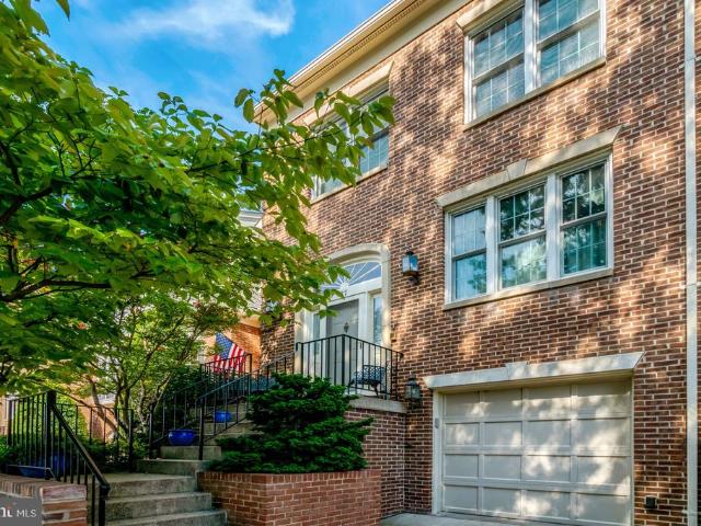 Condo for sale in Virginia