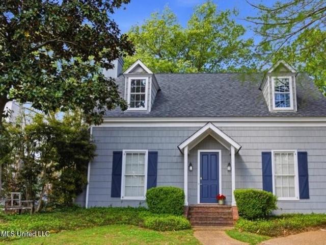 House for sale in Ridgeland, Mississippi
