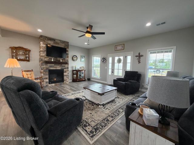 House for sale in Nelson, Kentucky