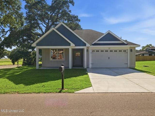 House for sale in Biloxi, Mississippi