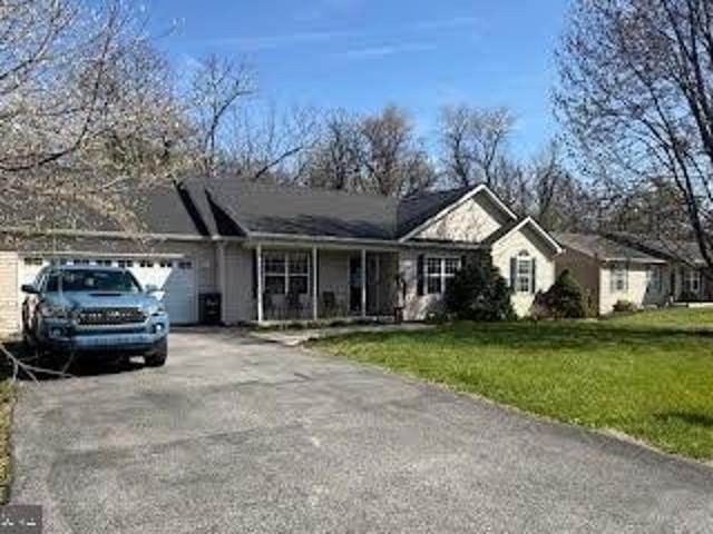 House for sale in Falling Waters, West Virginia