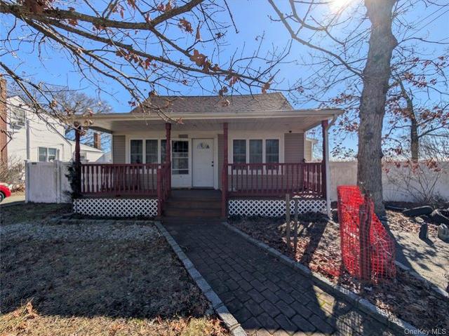 House for sale in Centereach, New York