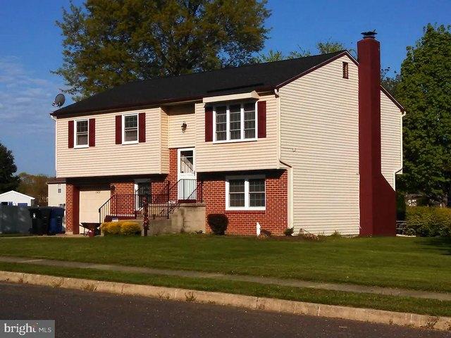 House for sale in Mullica Hill, New Jersey