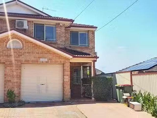 House for rent in Canley Heights