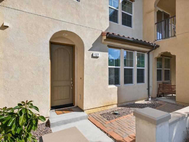 Townhouse for sale in Ventura, California