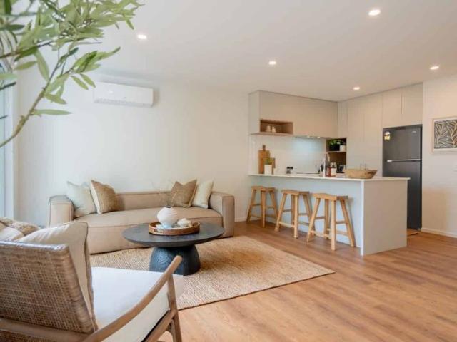 Townhouse for rent in Linwood, Linwood-Central-Heathcote Community