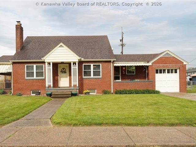 House for sale in Nitro, West Virginia