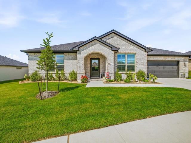 House for sale in Glen Rose, Texas