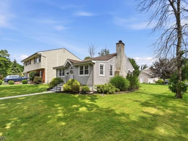 House for sale in Parsippany, New Jersey