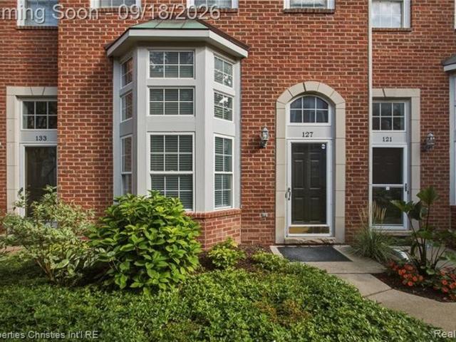 Townhouse for sale in Royal Oak, Michigan