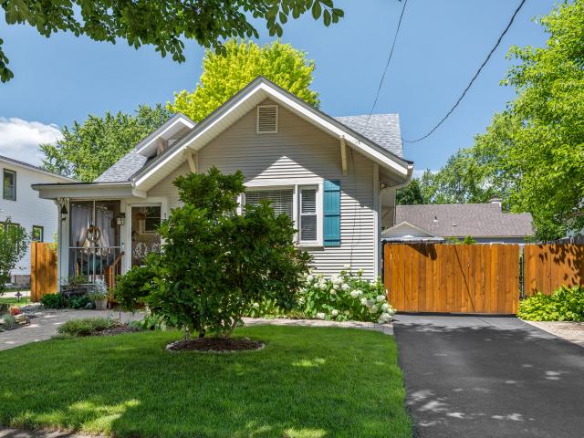 House for sale in Batavia, Illinois