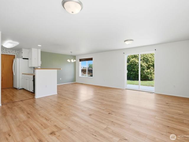 House for sale in Zillah, Washington