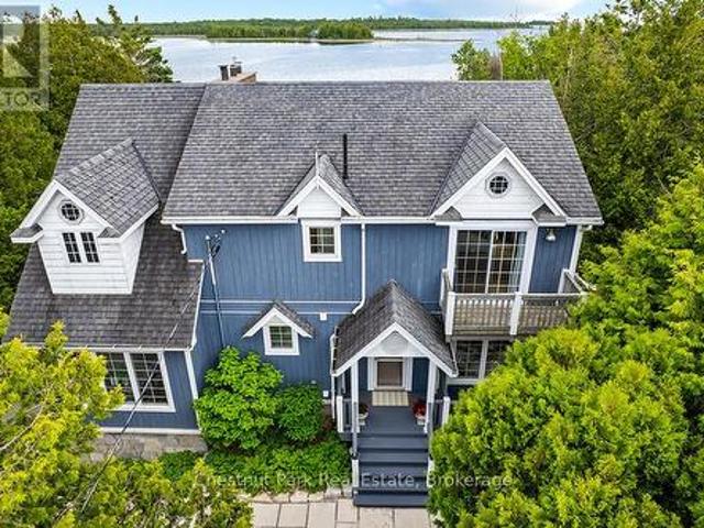 House for sale in Ontario