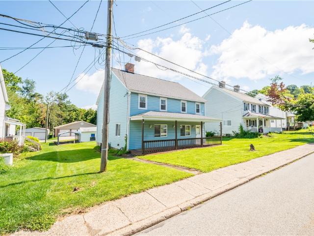 House for sale in Ellsworth, Pennsylvania
