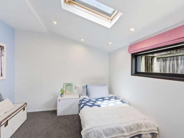 House for sale in Chaslands, Canterbury