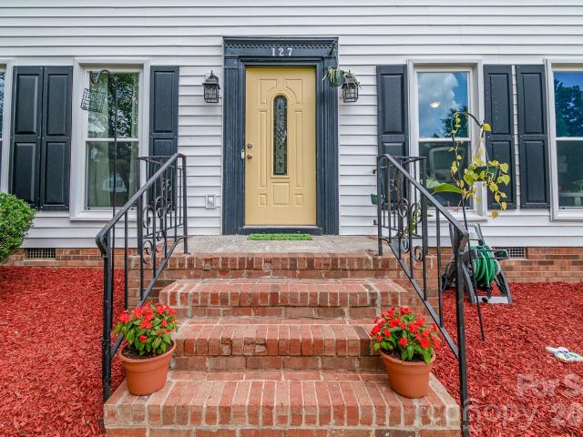 House for sale in Marshville, North Carolina
