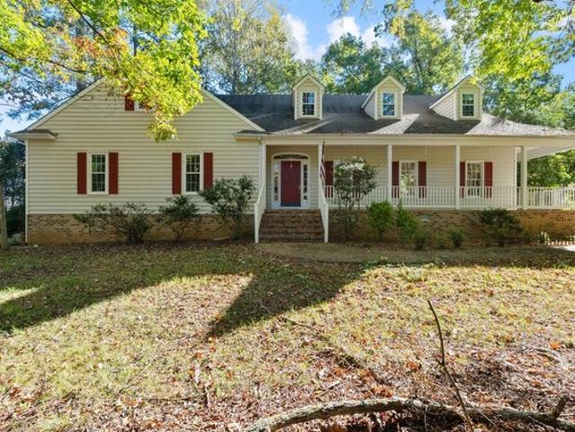 House for sale in Farmville, Prince Edward County