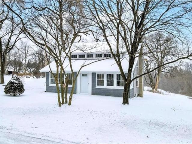 House for sale in Mount Pleasant, Pennsylvania