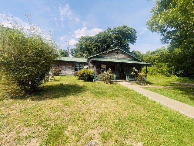 House for sale in Strunk, Kentucky