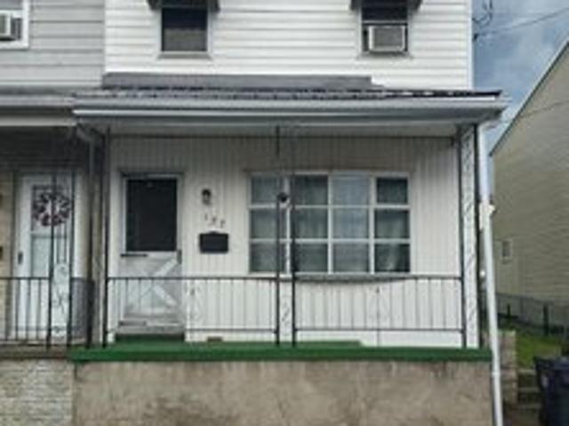 Townhouse for sale in Frackville, Pennsylvania
