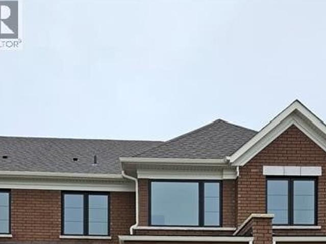 Townhouse for rent in Kawartha Lakes, Ontario