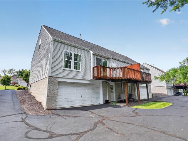 Condo for sale in Strabane, Pennsylvania