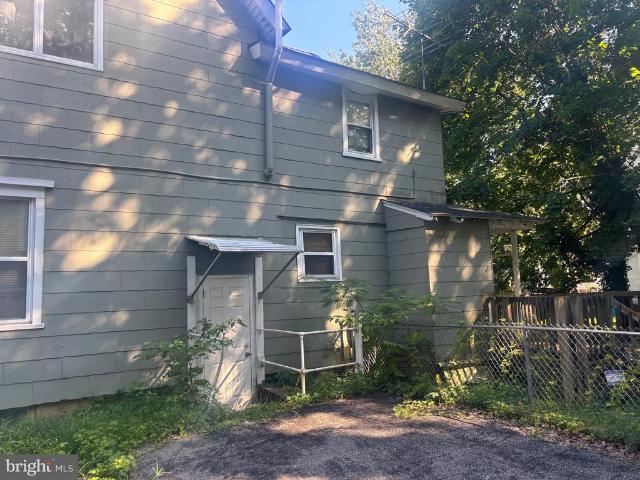 Townhouse for sale in Salem, New Jersey