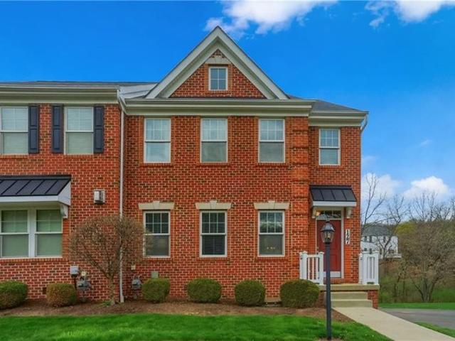 Townhouse for sale in Wexford, Pennsylvania